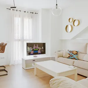 Caleta Homes - Pompidou Apartament Malaga